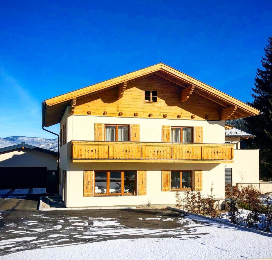 Herzerl-Chalet Appartements 弗拉绍 外观 照片